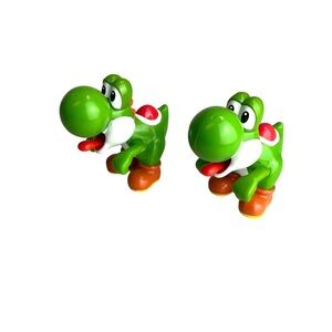 Mario Yoshi McDonalds Nintendo Action Figure 2017 Happy Meal Toy Lot Bundle of 2
